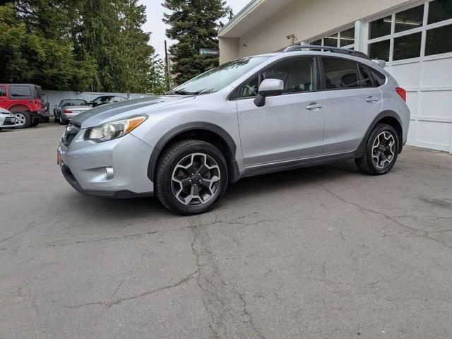 Photo of 2014 Silver Subaru XV Crosstrek