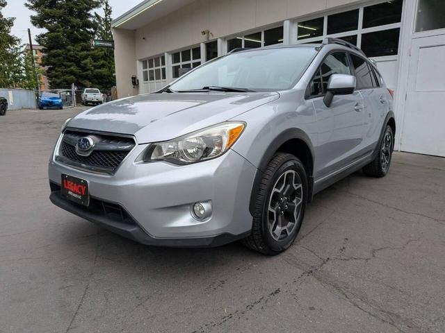 Photo of 2014 Silver Subaru XV Crosstrek