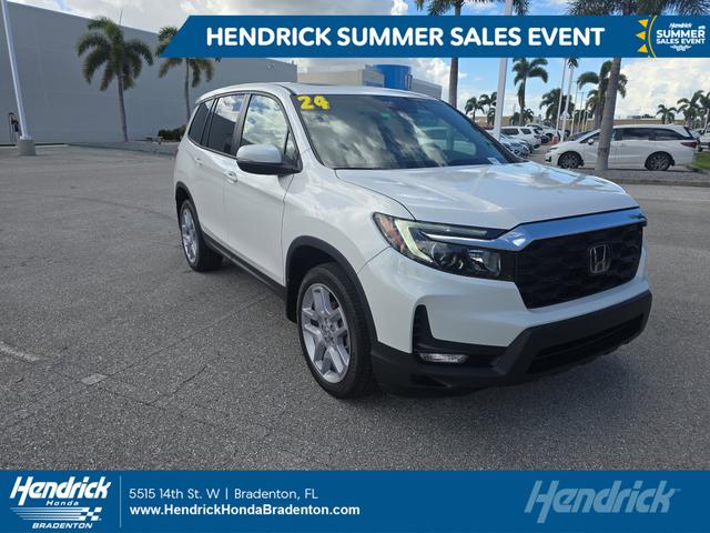 Photo of 2024 Platinum White Pearl Honda Passport