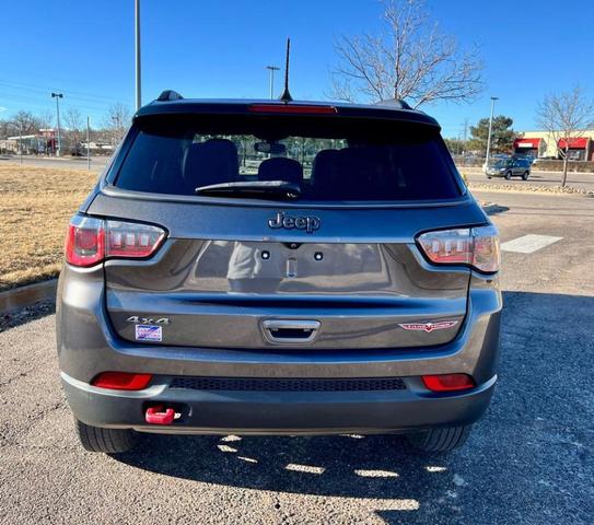 Photo of 2020 Gray Jeep Compass