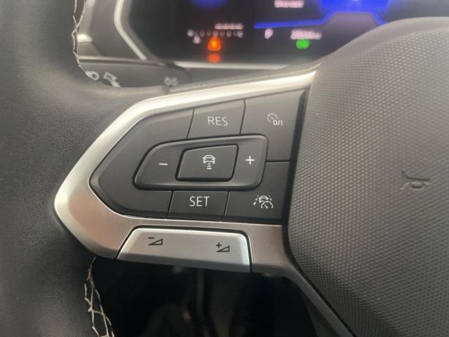 Photo of 2022 Pure White Volkswagen Tiguan