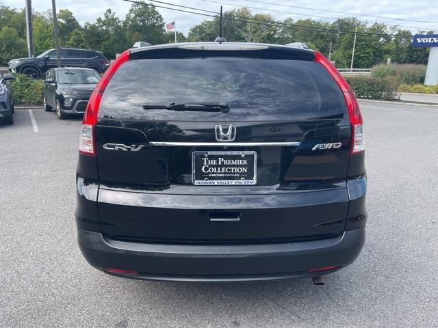 Photo of 2014 Crystal Black Pearl Honda CR-V