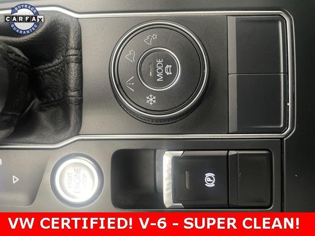 Photo of 2019 Tourmaline Blue Metallic Volkswagen Atlas