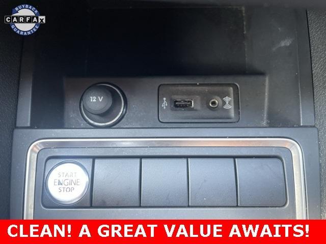 Photo of 2016 Black Volkswagen Jetta