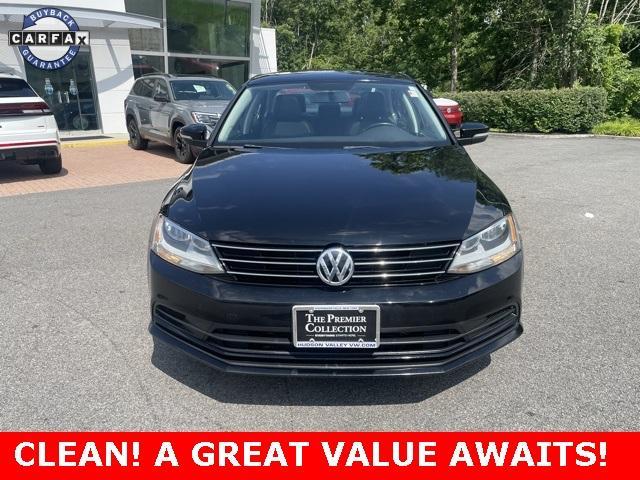Photo of 2016 Black Volkswagen Jetta