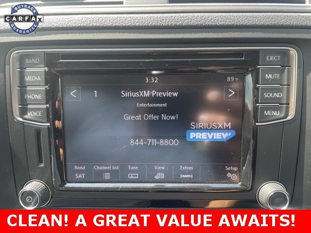 Photo of 2016 Black Volkswagen Jetta
