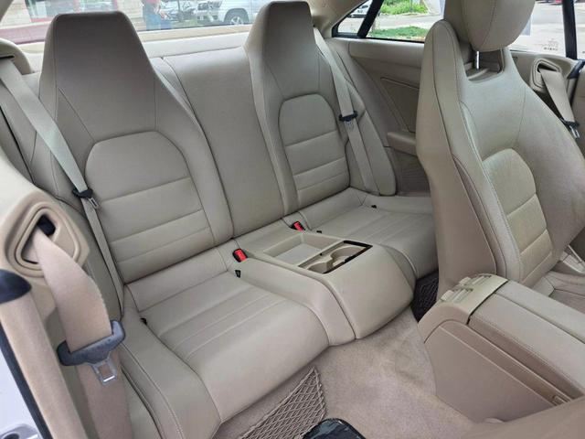 Photo of 2013 White Mercedes-Benz E-Class