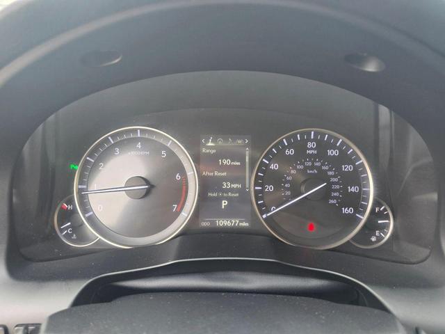 Photo of 2016 Silver Lexus ES 350