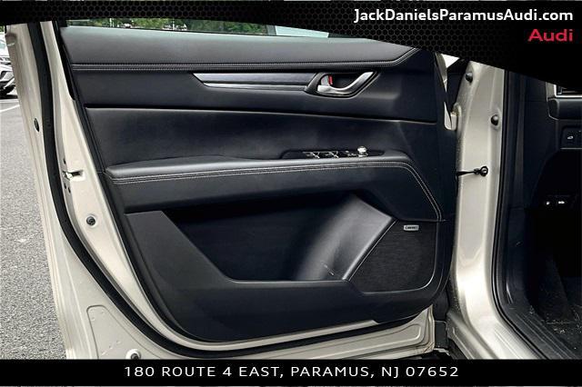Photo of 2024 Platinum Quartz Metallic Mazda CX-5