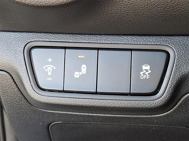 Photo of 2022 Gravity Gray Kia Forte