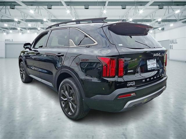Photo of 2022 Ebony Black Kia Sorento