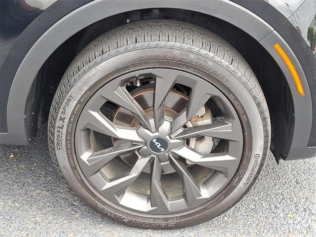 Photo of 2022 Ebony Black Kia Sorento
