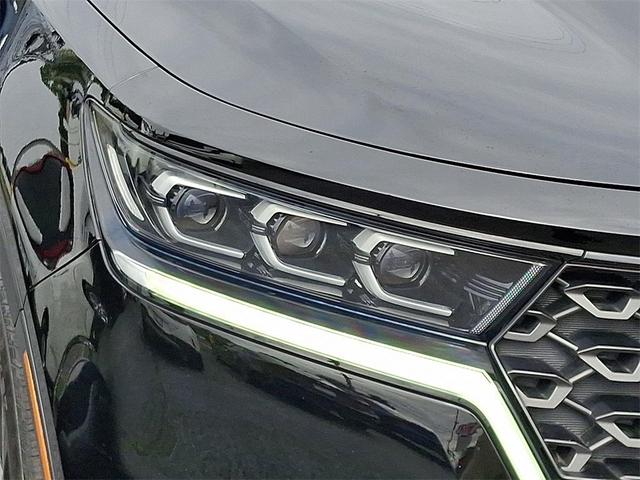 Photo of 2022 Ebony Black Kia Sorento