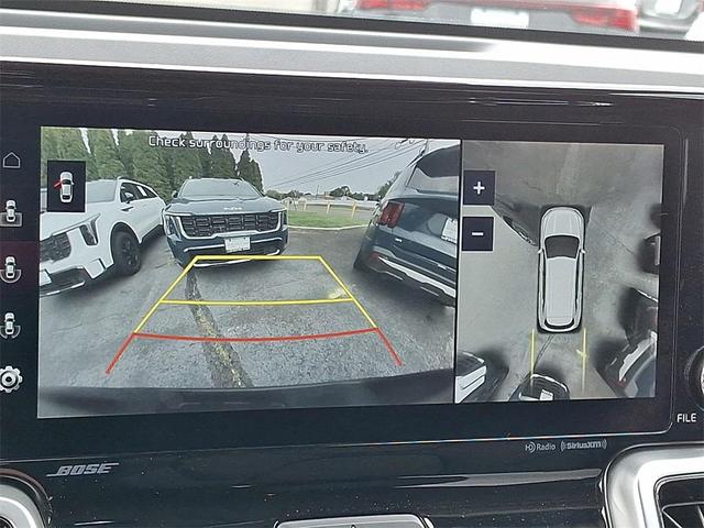 Photo of 2022 Ebony Black Kia Sorento