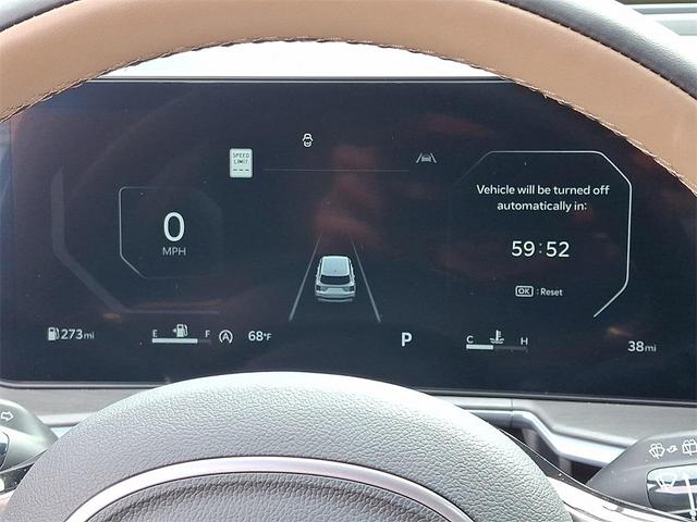 Photo of 2024 Glacial White Pearl Kia Sorento