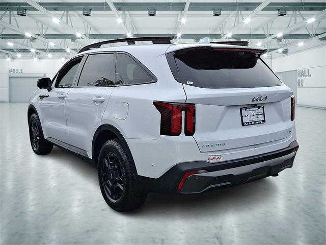 Photo of 2024 Glacial White Pearl Kia Sorento