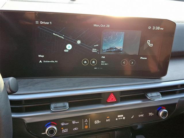 Photo of 2024 Midnight Lake Blue Kia Sorento