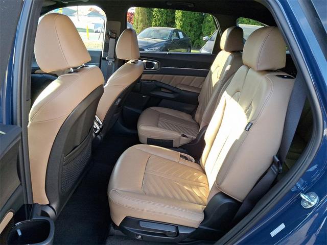 Photo of 2024 Midnight Lake Blue Kia Sorento