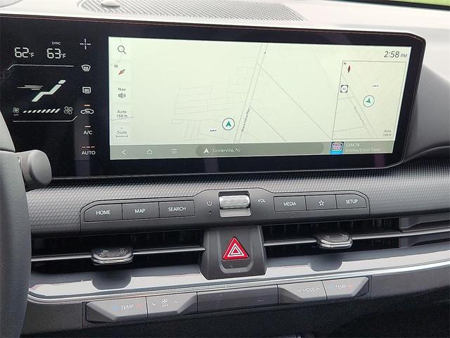 Photo of 2025 Currant Red Kia K4