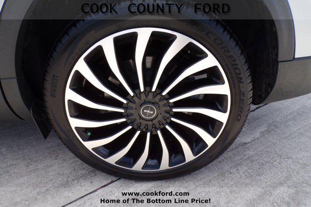 Photo of 2020 Silver Lincoln Nautilus