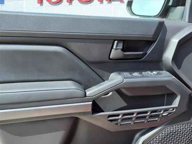 Photo of 2025 Ice Cap Toyota Tacoma
