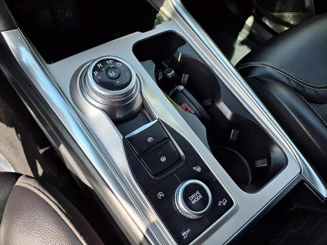 Photo of 2020 Agate Black Metallic Ford Explorer
