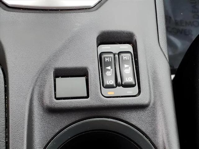 Photo of 2017 Ice Silver Metallic Subaru Impreza