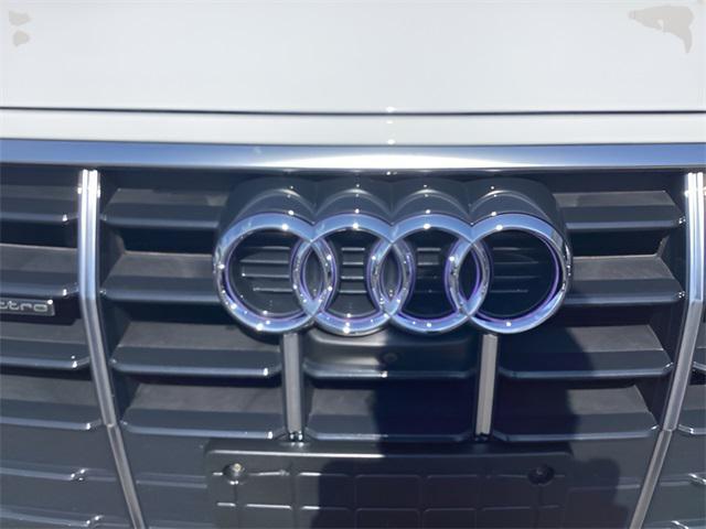 Photo of 2024 White Audi Q5