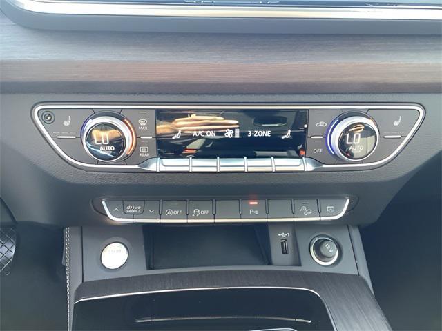 Photo of 2024 White Audi Q5
