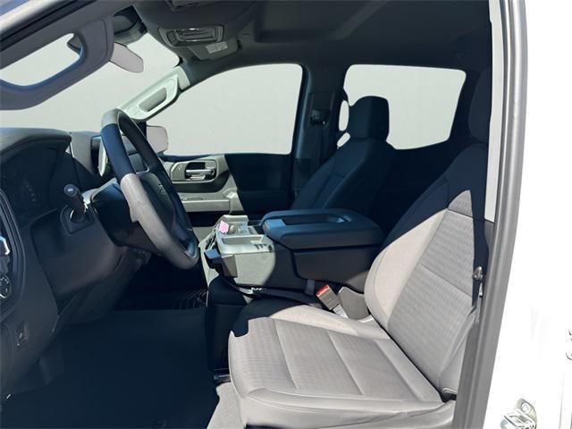Photo of 2023 Summit White Chevrolet Silverado 1500