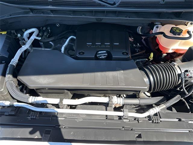 Photo of 2023 Summit White Chevrolet Silverado 1500