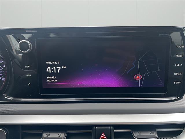 Photo of 2022 Ebony Black Kia K5