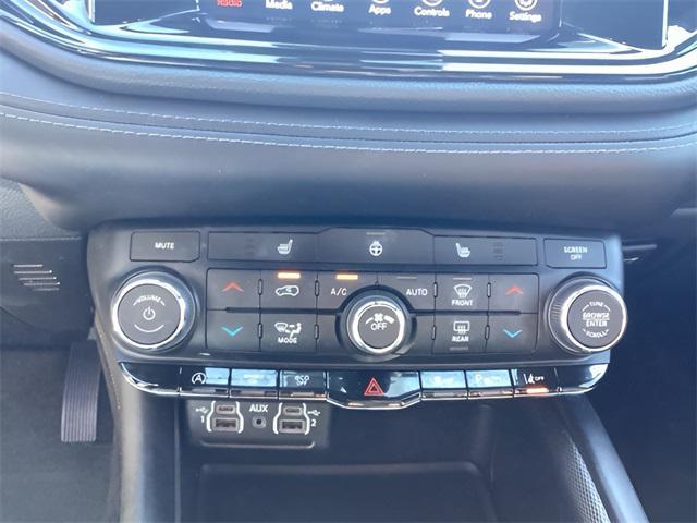 Photo of 2022 Destroyer Gray Clearcoat Dodge Durango