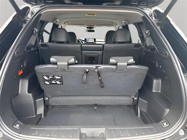 Photo of 2023 Black Mitsubishi Outlander PHEV