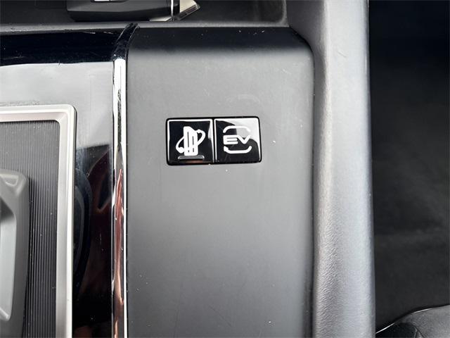 Photo of 2023 Black Mitsubishi Outlander PHEV
