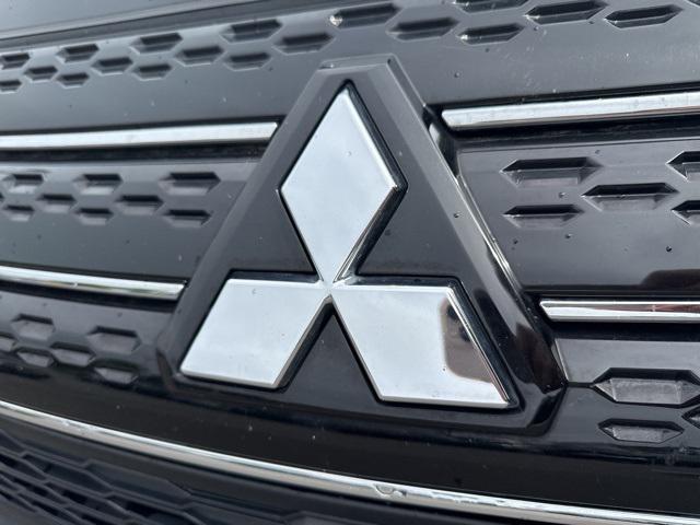 Photo of 2023 Black Mitsubishi Outlander PHEV