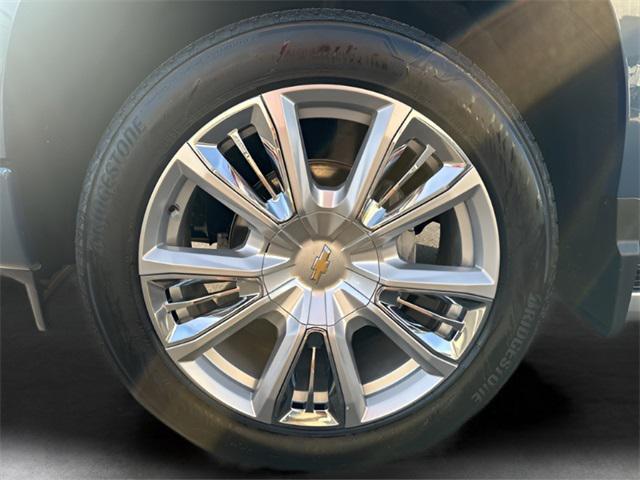 Photo of 2024 Lakeshore Blue Metallic Chevrolet Silverado 1500
