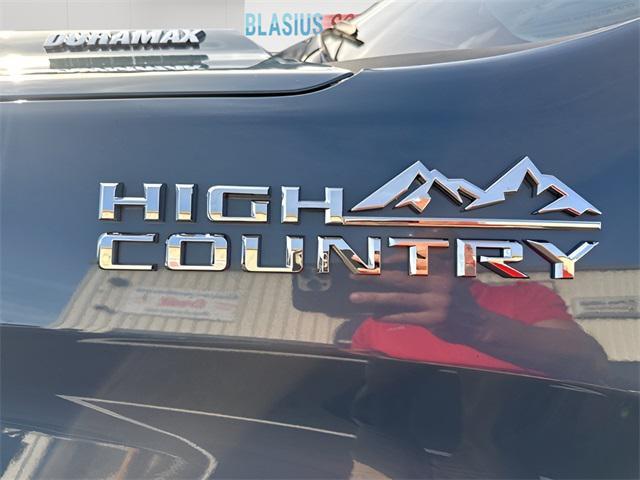 Photo of 2024 Lakeshore Blue Metallic Chevrolet Silverado 1500