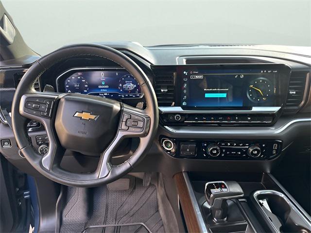 Photo of 2024 Lakeshore Blue Metallic Chevrolet Silverado 1500