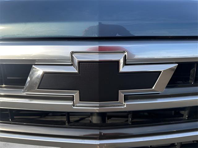 Photo of 2024 Lakeshore Blue Metallic Chevrolet Silverado 1500