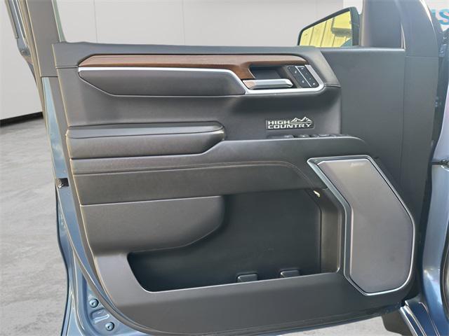 Photo of 2024 Lakeshore Blue Metallic Chevrolet Silverado 1500