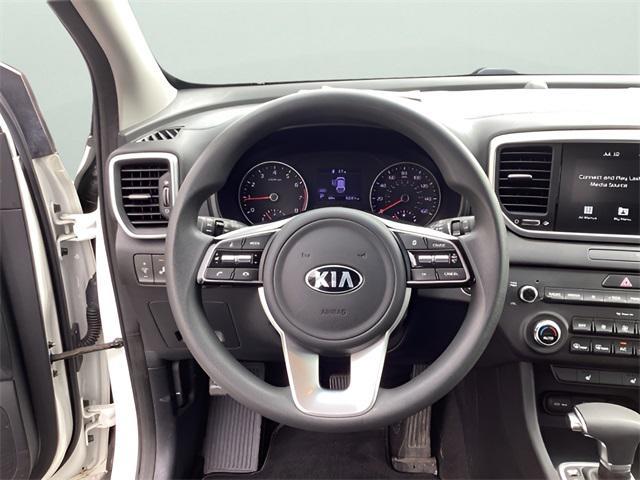 Photo of 2022 Snow White Pearl Kia Sportage