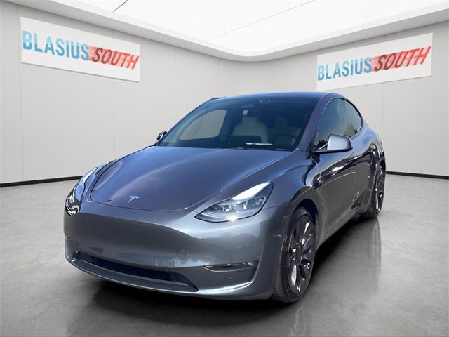 Photo of 2023 Midnight Silver Metallic Tesla Model Y