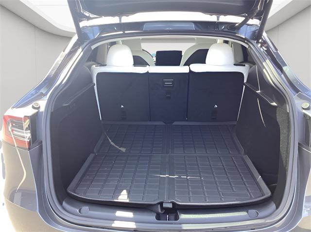 Photo of 2023 Midnight Silver Metallic Tesla Model Y