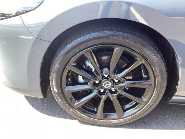Photo of 2024 Polymetal Gray Metallic Mazda Mazda3
