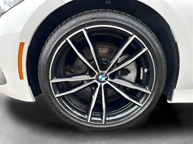 Photo of 2024 White BMW 330