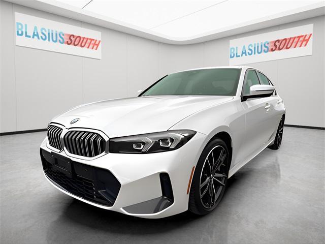 Photo of 2024 White BMW 330