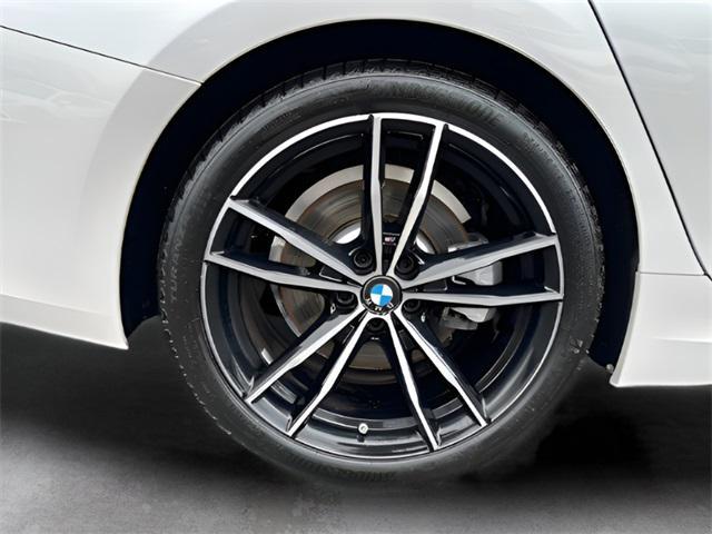 Photo of 2024 White BMW 330