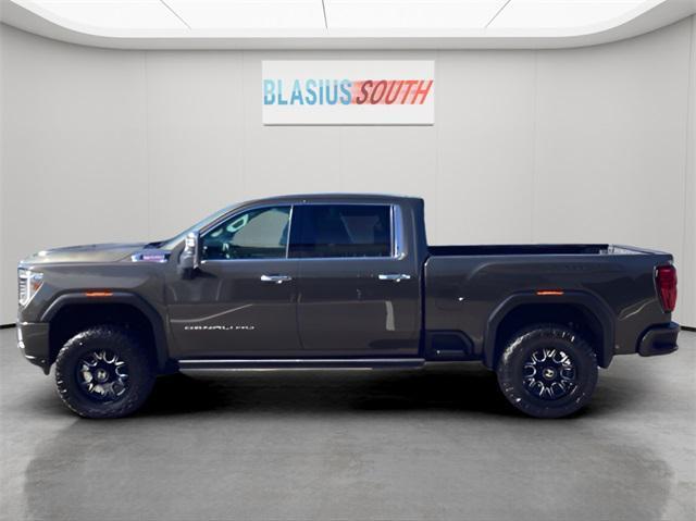 Photo of 2023 Forest Metallic GMC Sierra 3500
