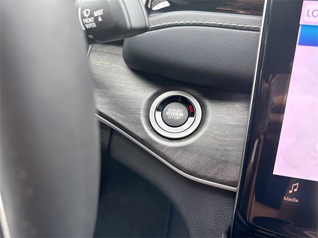 Photo of 2023 Velvet Red Pearlcoat Jeep Grand Cherokee 4xe